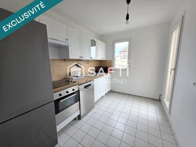 Appartement - 81 m² - 4 pièces