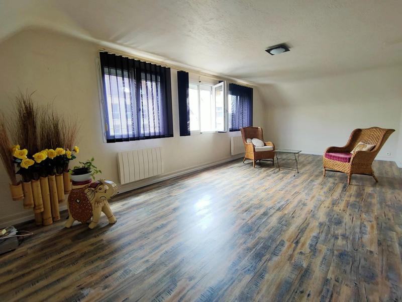 Maison - 137 m² - 5 pièces