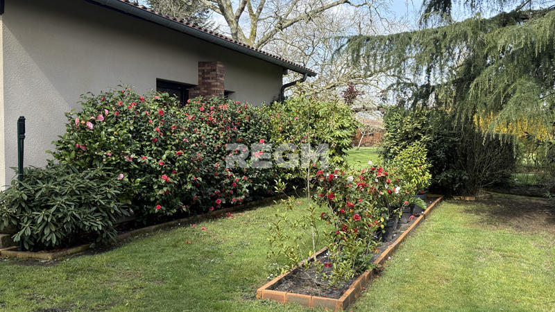 Villa - 183 m² - 6 pièces