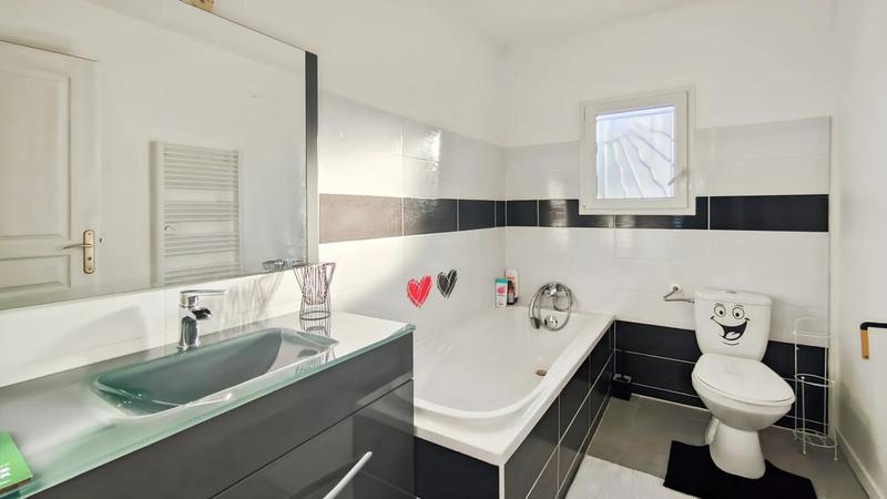 Maison - 119 m² - 5 pièces