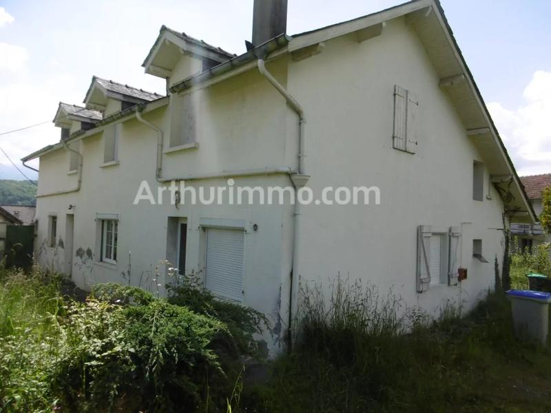 Maison - 570 m² - 31 pièces