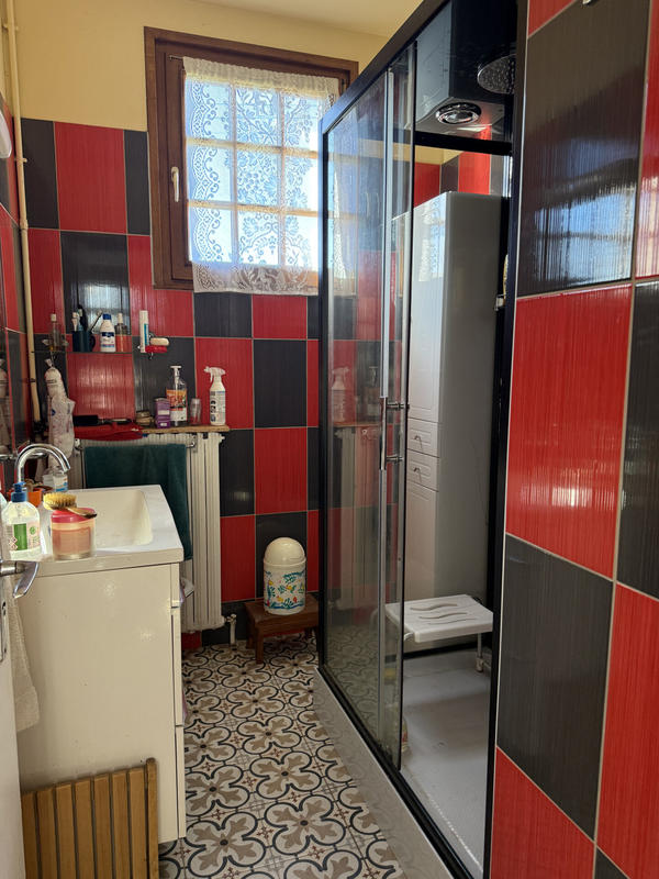 Maison - 165 m² - 9 pièces