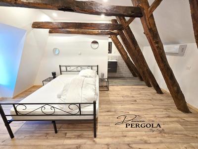 Appartement - 102 m² - 5 pièces