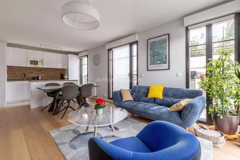 Appartement - 85 m² - 4 pièces