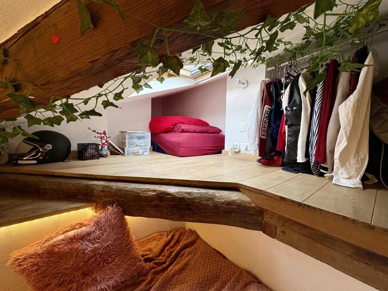 Appartement ancien - 11 m² - 1 pièce