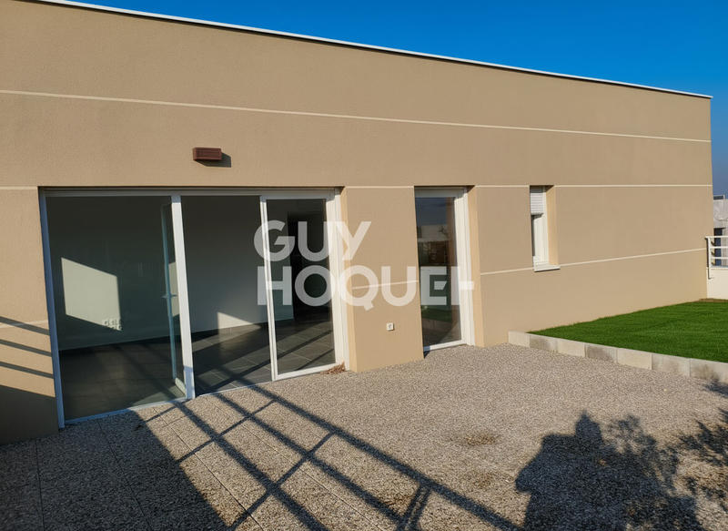 Appartement - 93 m² - 4 pièces