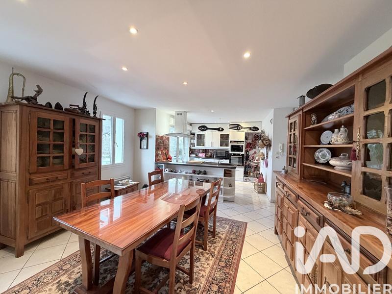 Appartement - 110 m² - 3 pièces