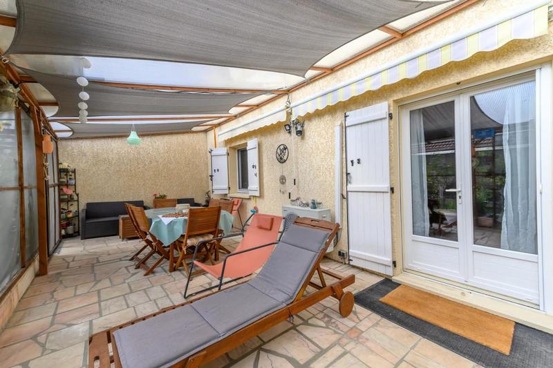 Maison - 86 m² - 5 pièces