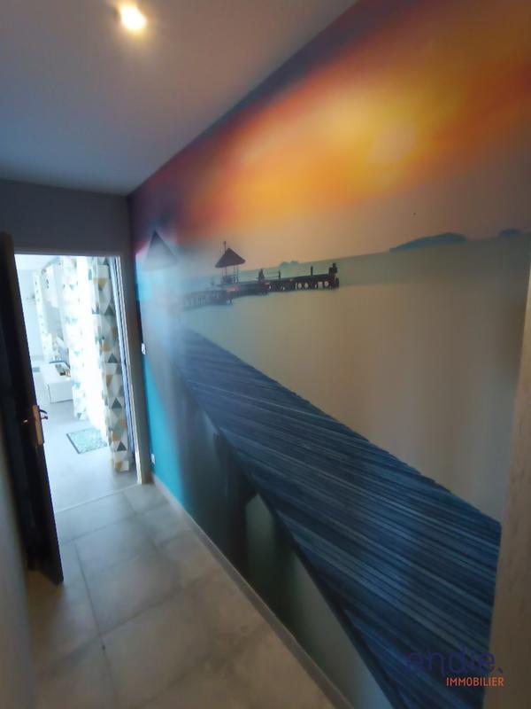 Maison - 206 m² - 8 pièces