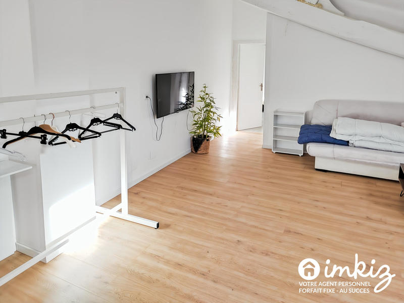 Maison - 200 m² - 8 pièces