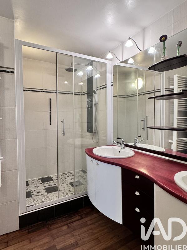 Maison - 178 m² - 7 pièces