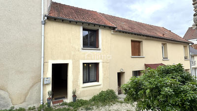 Maison - 84 m² - 3 pièces