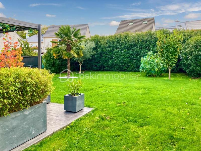 Maison traditionnelle - 79 m² - 4 pièces