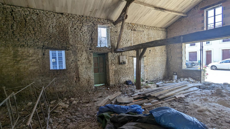 Maison - 127 m² - 2 pièces