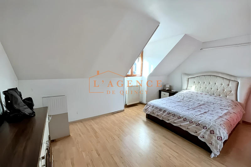 Maison - 112 m² - 6 pièces