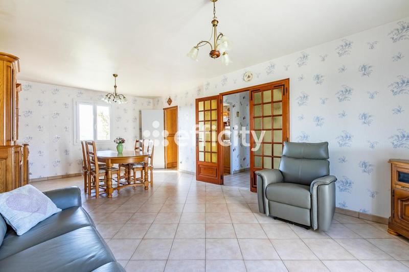 Maison - 83 m² - 4 pièces