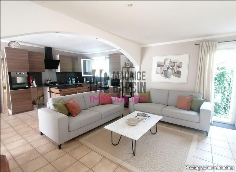 Maison - 117 m² - 6 pièces