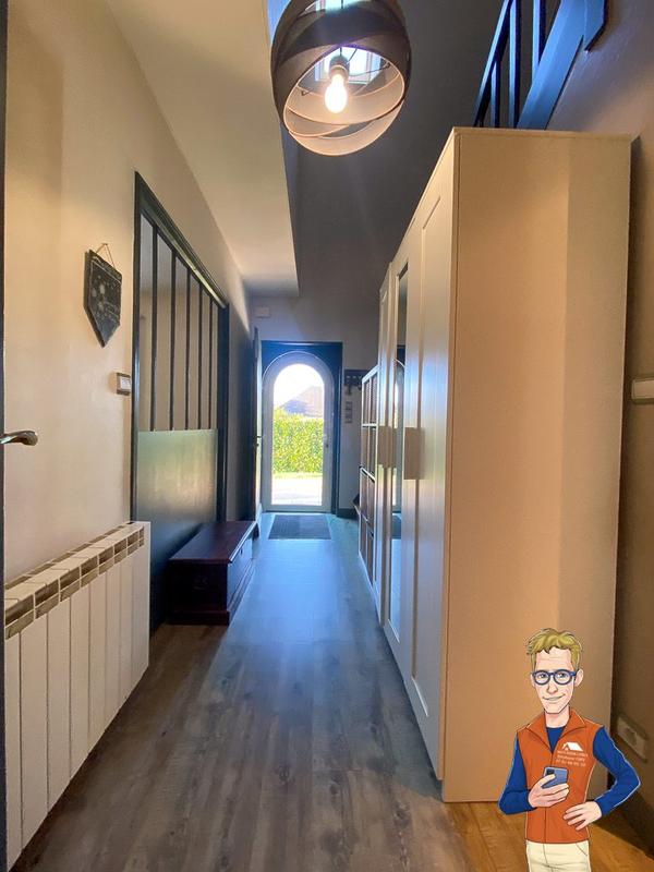 Maison - 100 m² - 6 pièces