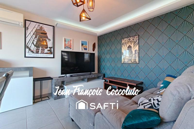 Maison - 96 m² - 3 pièces