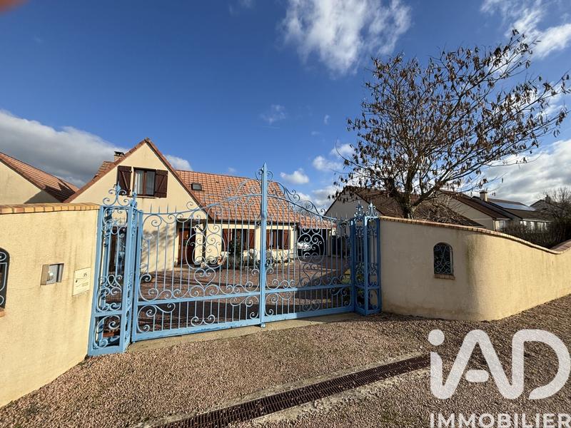 Maison - 135 m² - 5 pièces