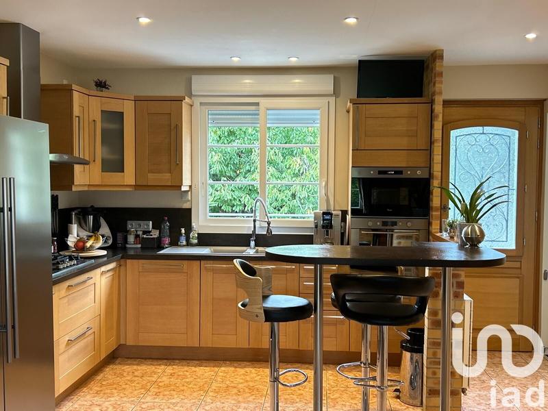 Maison - 145 m² - 6 pièces