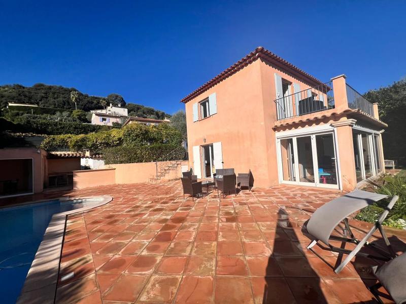 Maison - 118 m² - 6 pièces