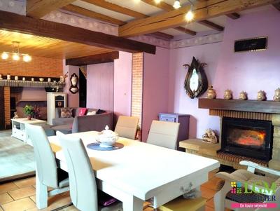 Maison - 102 m² - 5 pièces