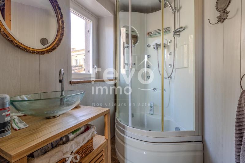 Maison de village - 183 m² - 9 pièces