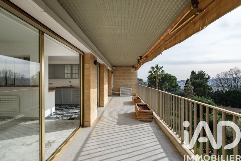 Appartement - 56 m² - 2 pièces