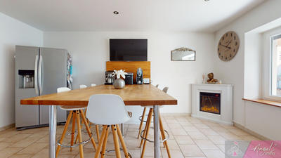 Maison de village - 180 m² - 7 pièces