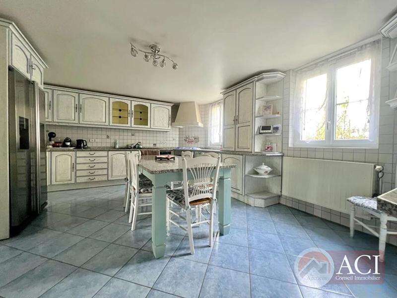 Maison - 105 m² - 4 pièces