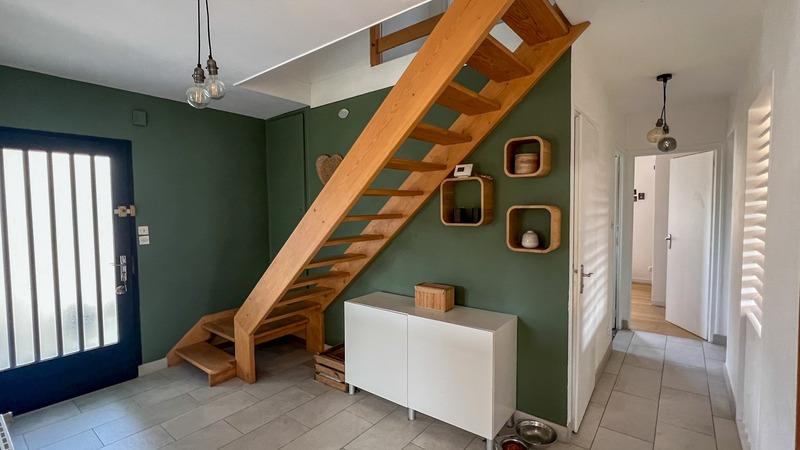 Maison - 115 m² - 6 pièces