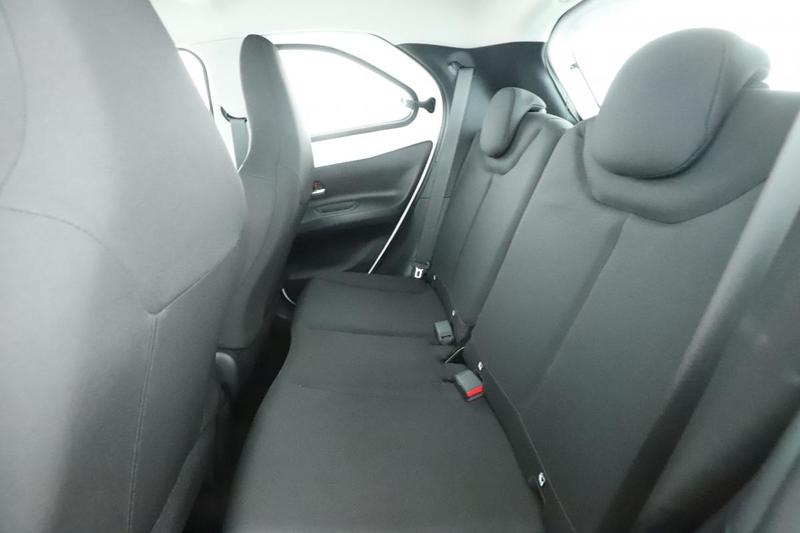 Toyota aygo x 1.0 Vvt-i Dynamic s-Cvt 72 ch