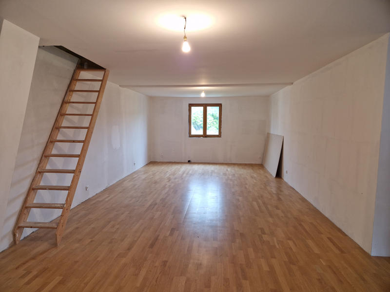 Maison - 224 m² - 7 pièces