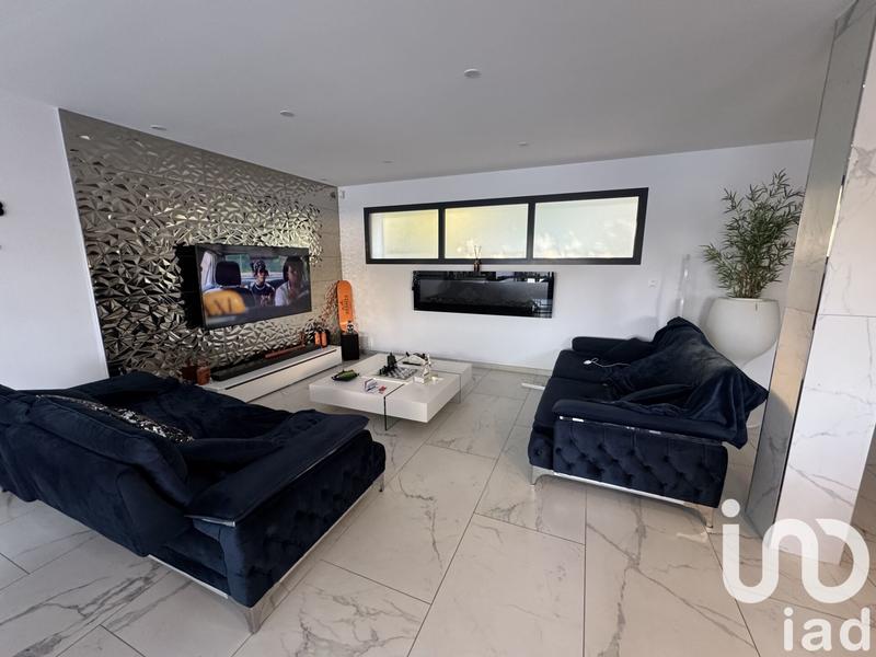 Maison - 115 m² - 4 pièces