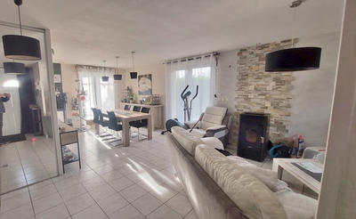 Maison - 121 m² - 11 pièces