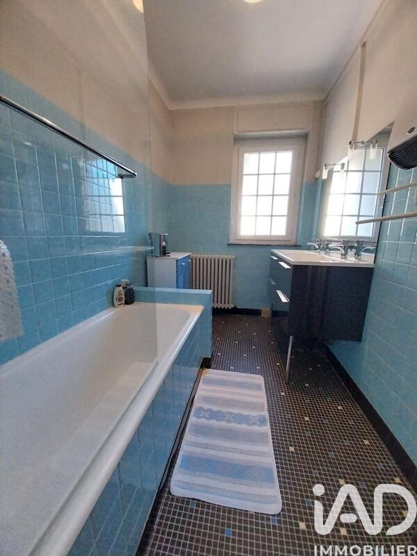 Maison - 175 m² - 7 pièces