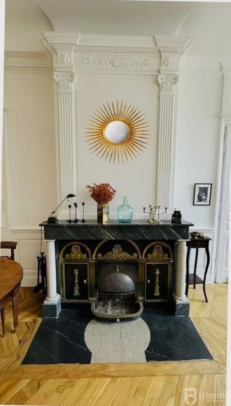 Appartement - 176 m² - 6 pièces