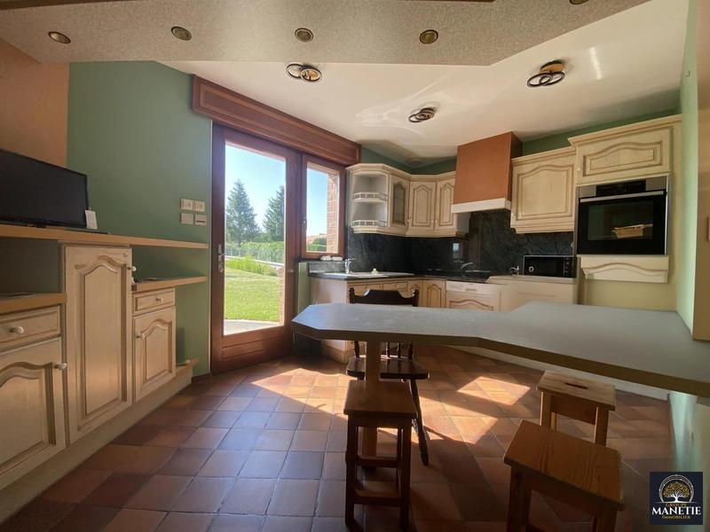 Maison - 141 m² - 6 pièces