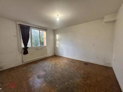 Maison - 77 m² - 5 pièces