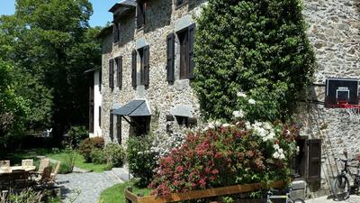 Maison - 285 m² - 12 pièces