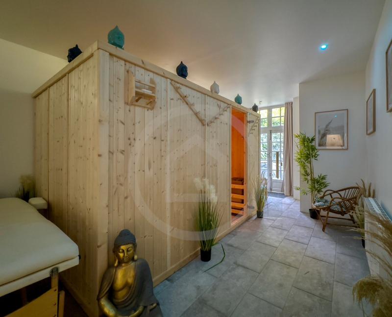 Château - 806 m² - 20 pièces