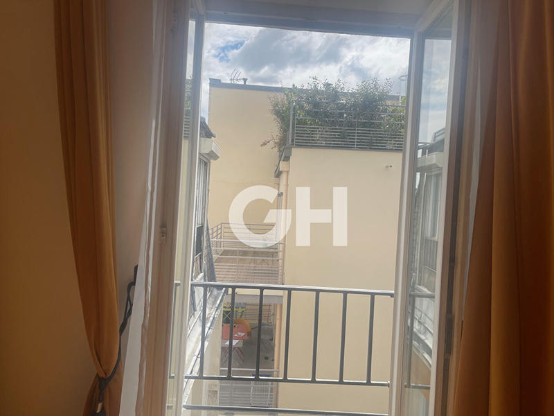 Appartement - 15 m² - 1 pièce