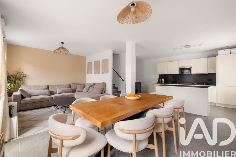 Duplex - 90 m² - 4 pièces