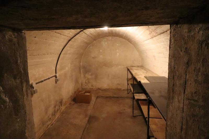 Maison - 247 m² - 11 pièces