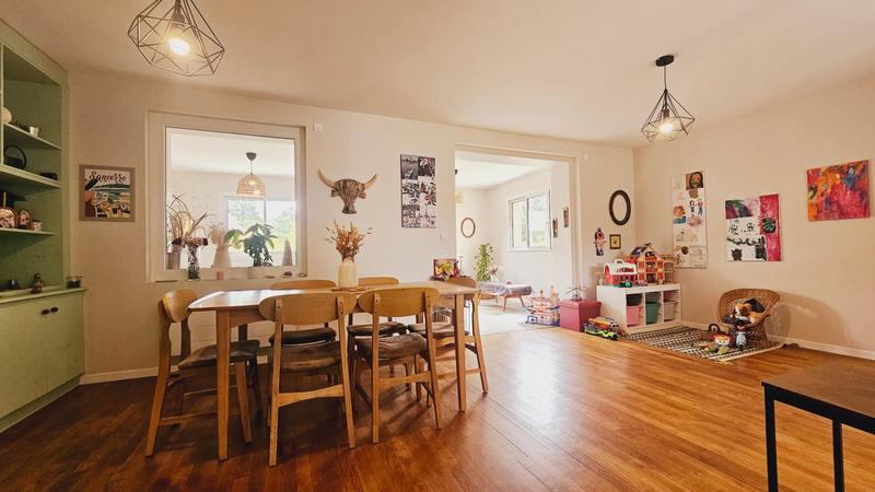 Maison - 145 m² - 7 pièces