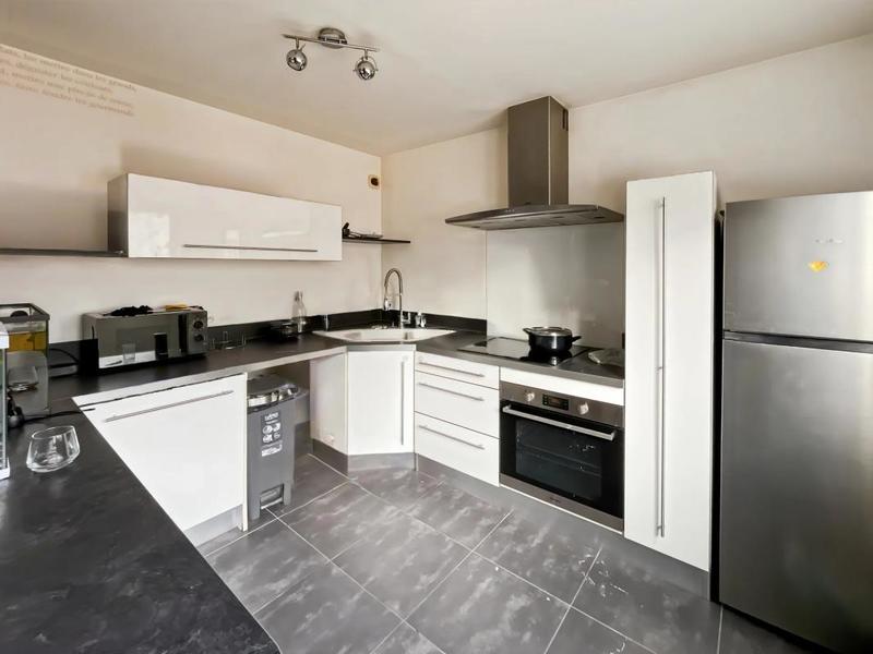 Appartement - 86 m² - 4 pièces