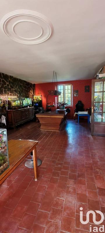 Maison - 348 m² - 10 pièces