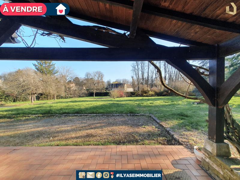 Maison - 162 m² - 8 pièces