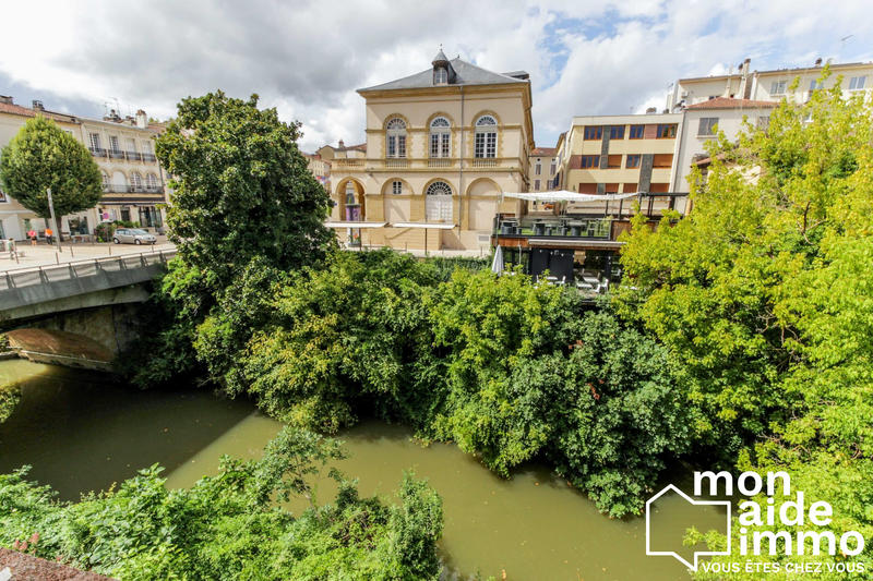 Appartement - 65 m² - 3 pièces